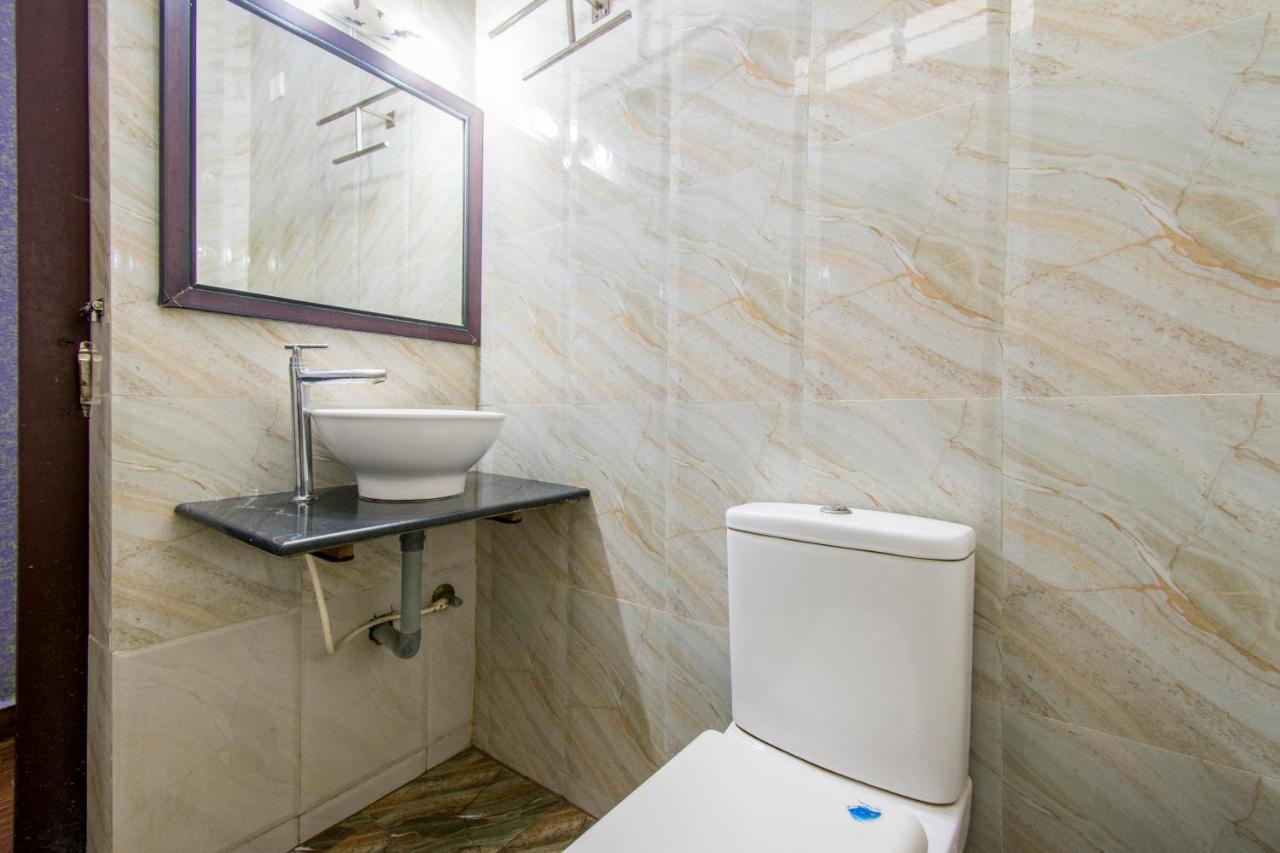 Hotel Executive Inn Віджаявада Екстер'єр фото
