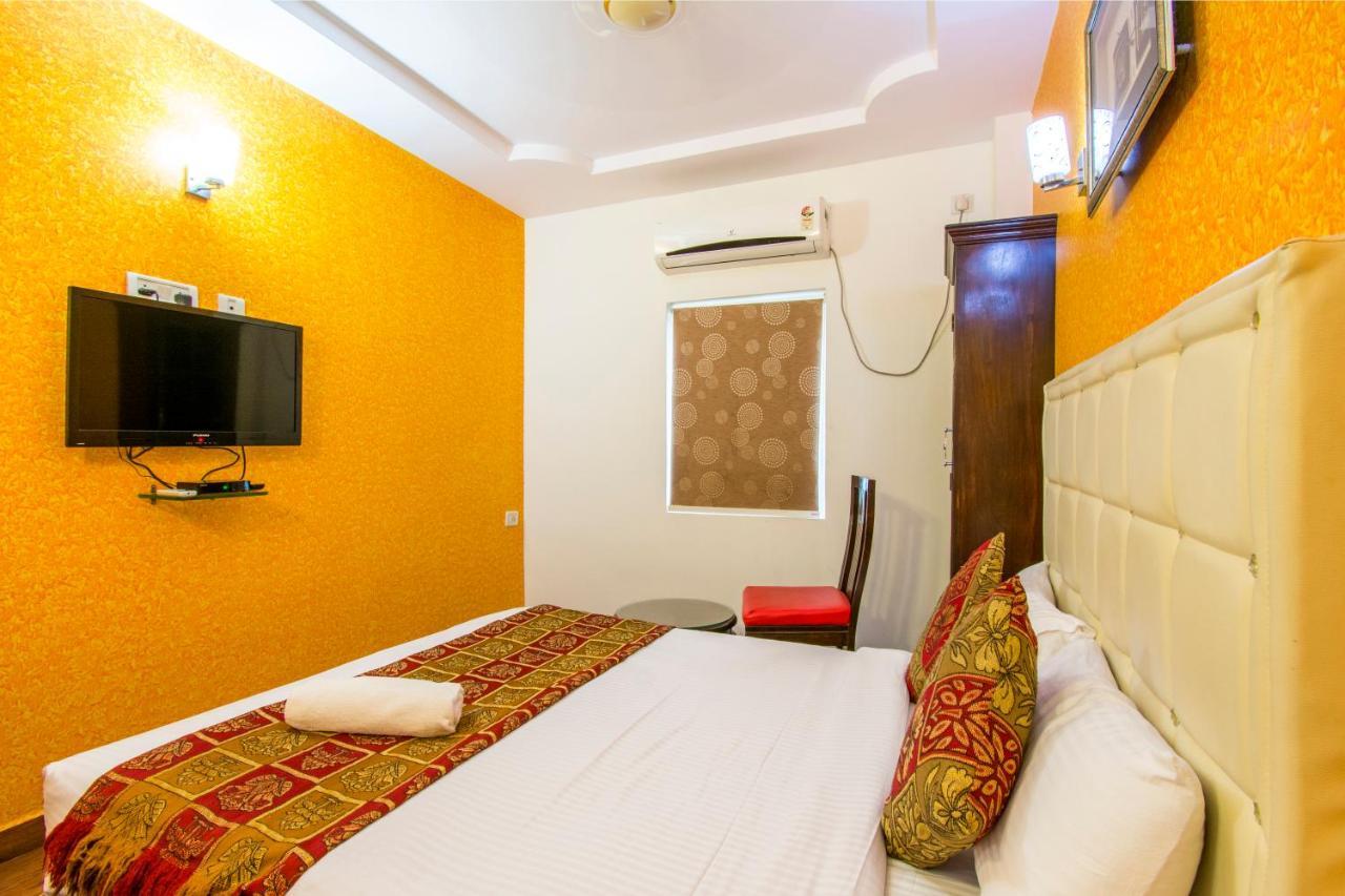 Hotel Executive Inn Віджаявада Екстер'єр фото